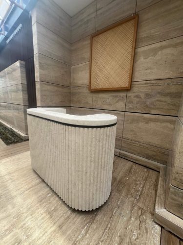 hsn-medusa-honed-filled-interior-wall-flooring-side